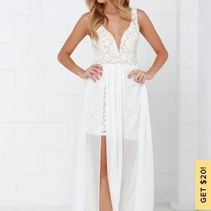 Lulu’s white lace maxi dress size small